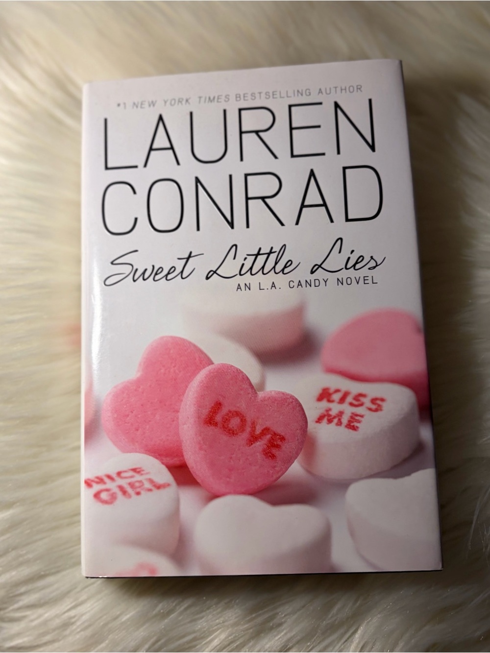 📚 3 for $15 📚 LC Lauren Conrad Pink and White Candy Heart Book Sweet Little Lies